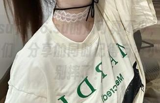 166.su的瓜可真不少，我就想告诉你们，分享的同时记得自带小椅子，别摔了！