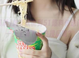 转身就能到51爆料传送门，万一天上掉下个热搜瓜呢？