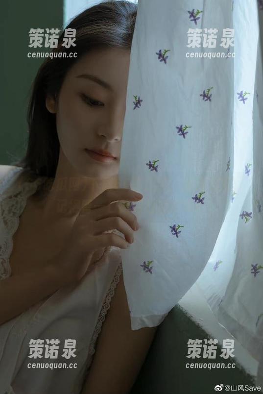 下载66吃瓜网,边走边吃,记得留一口给明日的你哦!-策诺泉 下载66吃瓜网,边走边吃,记得留一口给明日的你哦!-策诺泉