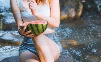 整个66吃瓜网隔着网页似乎都能嗅到那股八卦的气息，真让人亢奋！