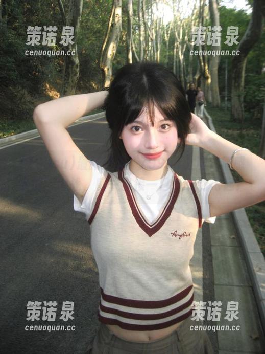 最新消息！799su上演“情感热搜”大战，瓜一口接一口，嗨到飞起！-策诺泉