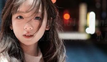 模糊的www.51cgfun线路，仿佛在勾引我探索更多未知的“小秘密”