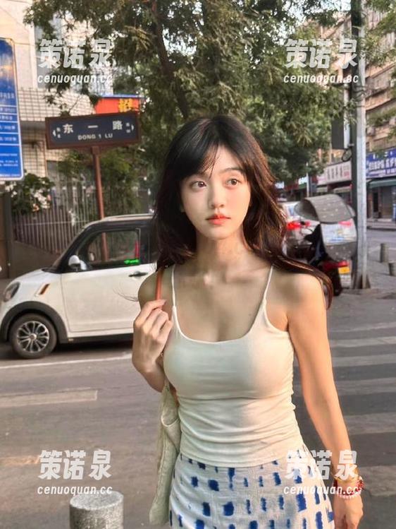 吃瓜不离手,hl04.co视频玩得不亦乐乎!-策诺泉 吃瓜不离手,hl04.co视频玩得不亦乐乎!-策诺泉