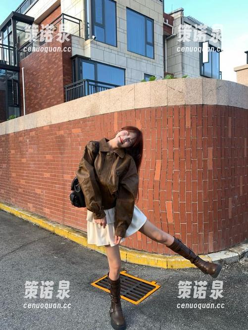 这条“www.吃瓜”线路,舔屏的人是不是太多了?-策诺泉 这条“www.吃瓜”线路,舔屏的人是不是太多了?-策诺泉