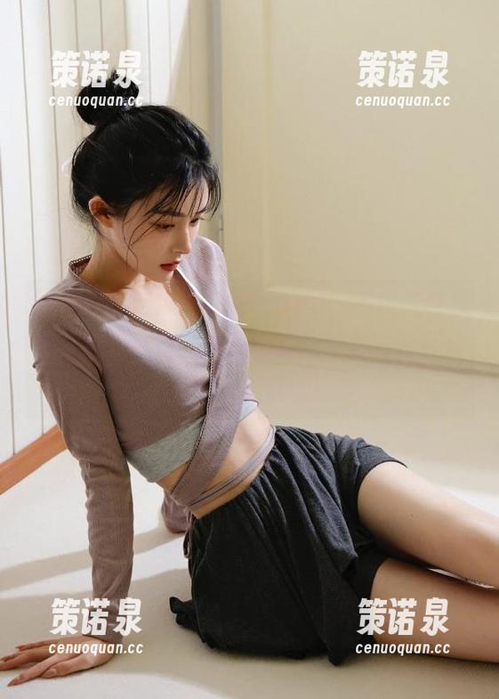 吃瓜网官网的app,不仅是信息源,更是一剂“快乐”的追踪药,真怀疑有多少人沉迷!-策诺泉 吃瓜网官网的app,不仅是信息源,更是一剂“快乐”的追踪药,真怀疑有多少人沉迷!-策诺泉
