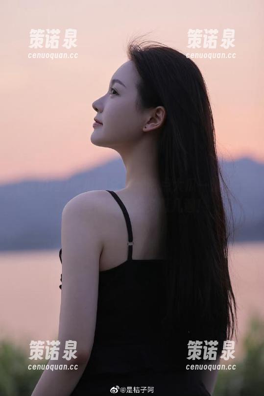 吃瓜网分享:热点大瓜一波又一波,真忍不住想多逛几遍!-策诺泉 吃瓜网分享:热点大瓜一波又一波,真忍不住想多逛几遍!-策诺泉