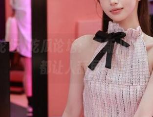 吃瓜论坛：最新八卦，每一口都让人舔屏！