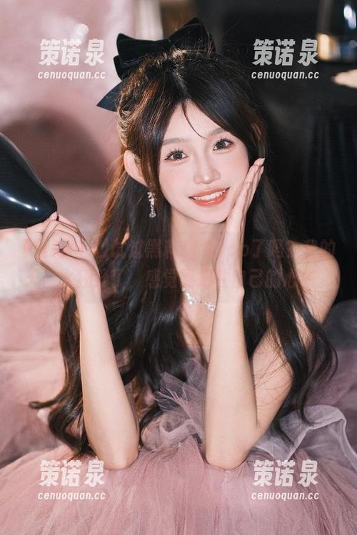 试过黑料718app了吗?我的天,太狂野了,感觉要抱住自己的心脏。-策诺泉 试过黑料718app了吗?我的天,太狂野了,感觉要抱住自己的心脏。-策诺泉