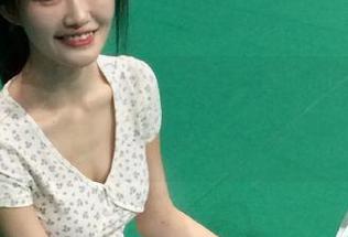 “黑料不打烊”网站的新地址，已经卖掉了多少个？