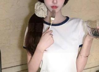 观看的时候，真想问黑料不打烊的地址，是不是又有新故事了？