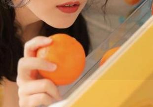 黑料社官网更新了，真想说这视觉设计能再粗糙点嘛？